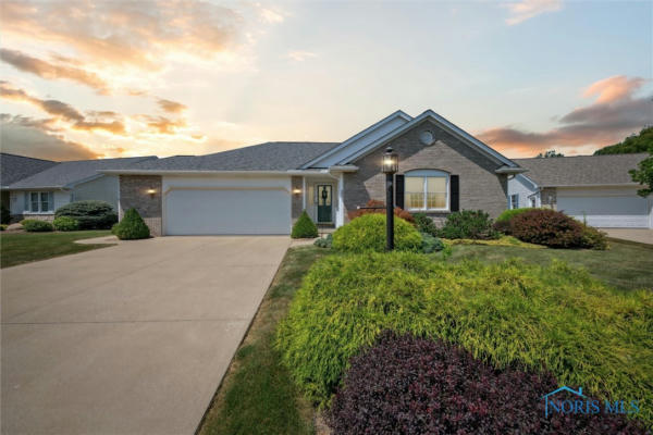 401 COUNTRY MEADOWS DR, OAK HARBOR, OH 43449 - Image 1