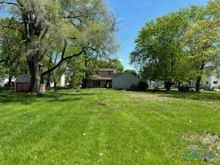 445 MONROE ST, DELTA, OH 43515, photo 3 of 9