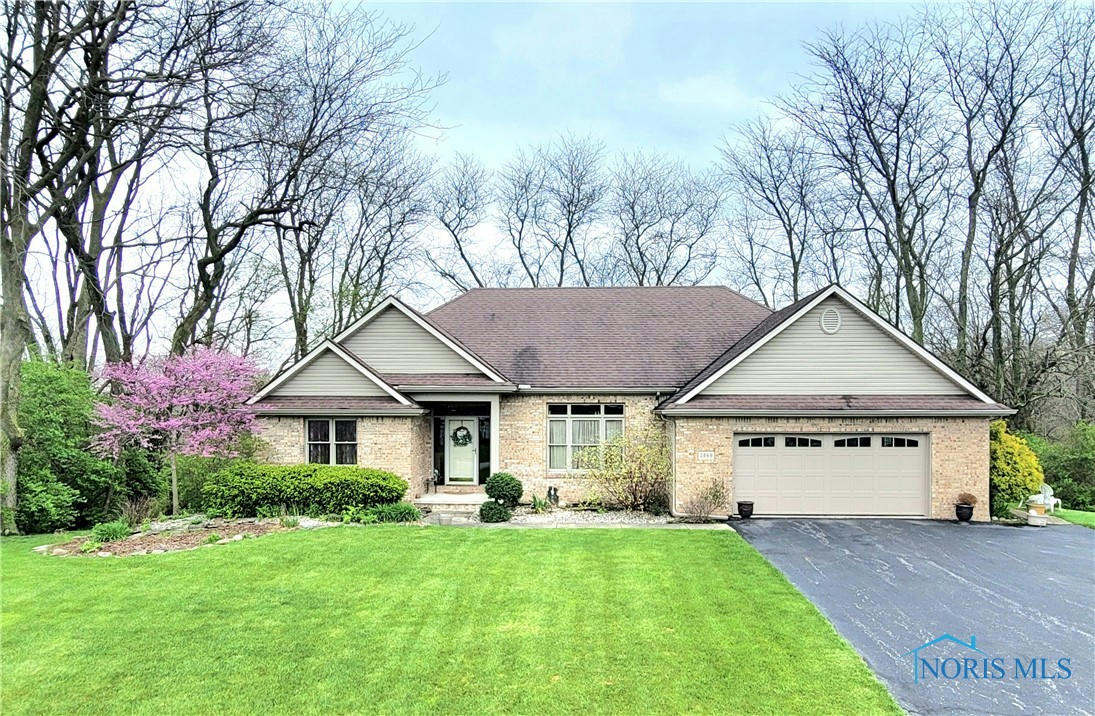 2869 S WALNUT HILL DR, ELMORE, OH 43416, photo 1 of 39