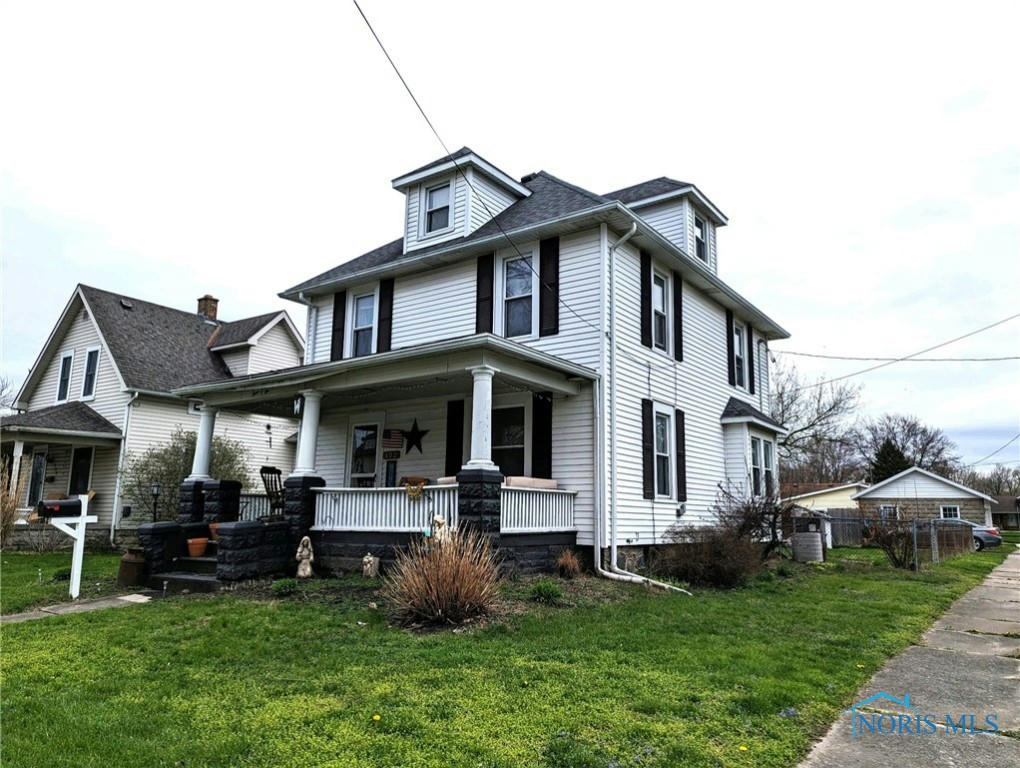402 DUANE ST, CLYDE, OH 43410, photo 1 of 11